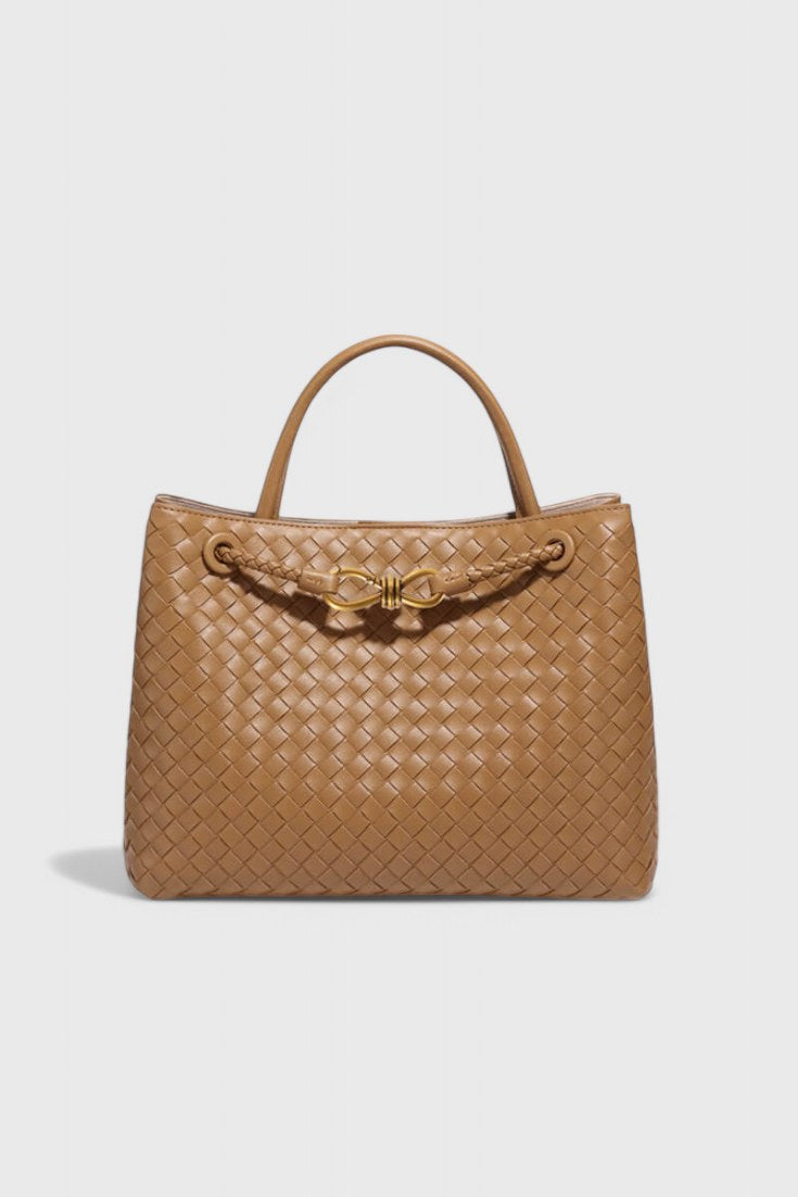 Bolso tejido de diario en beige