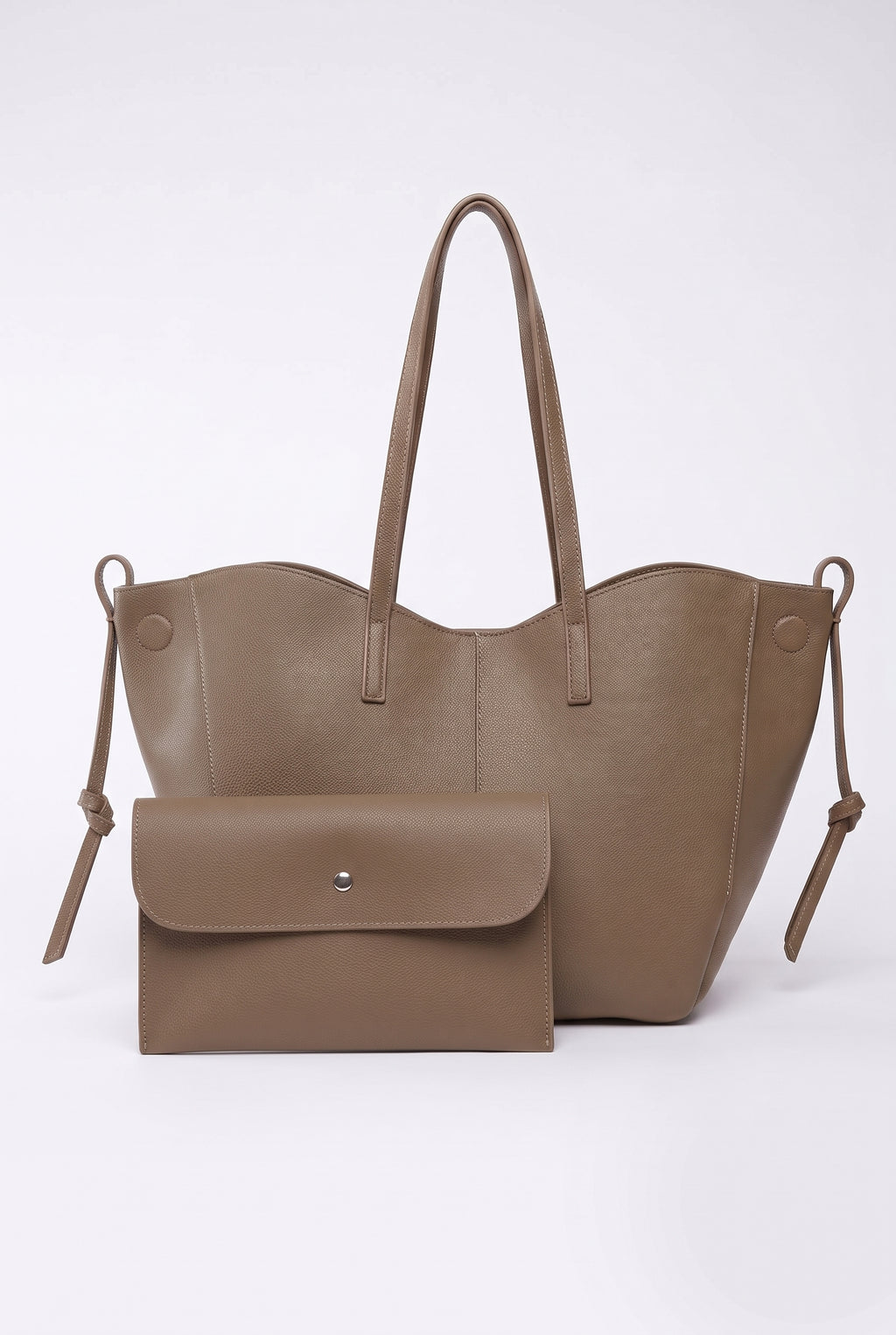 Bolso de mano dos en uno con bolsito a juego en gris