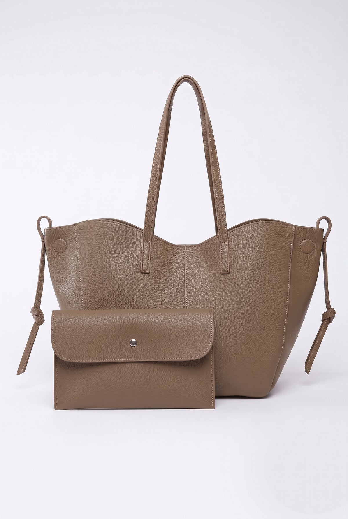 Bolso de mano dos en uno con bolsito a juego en gris