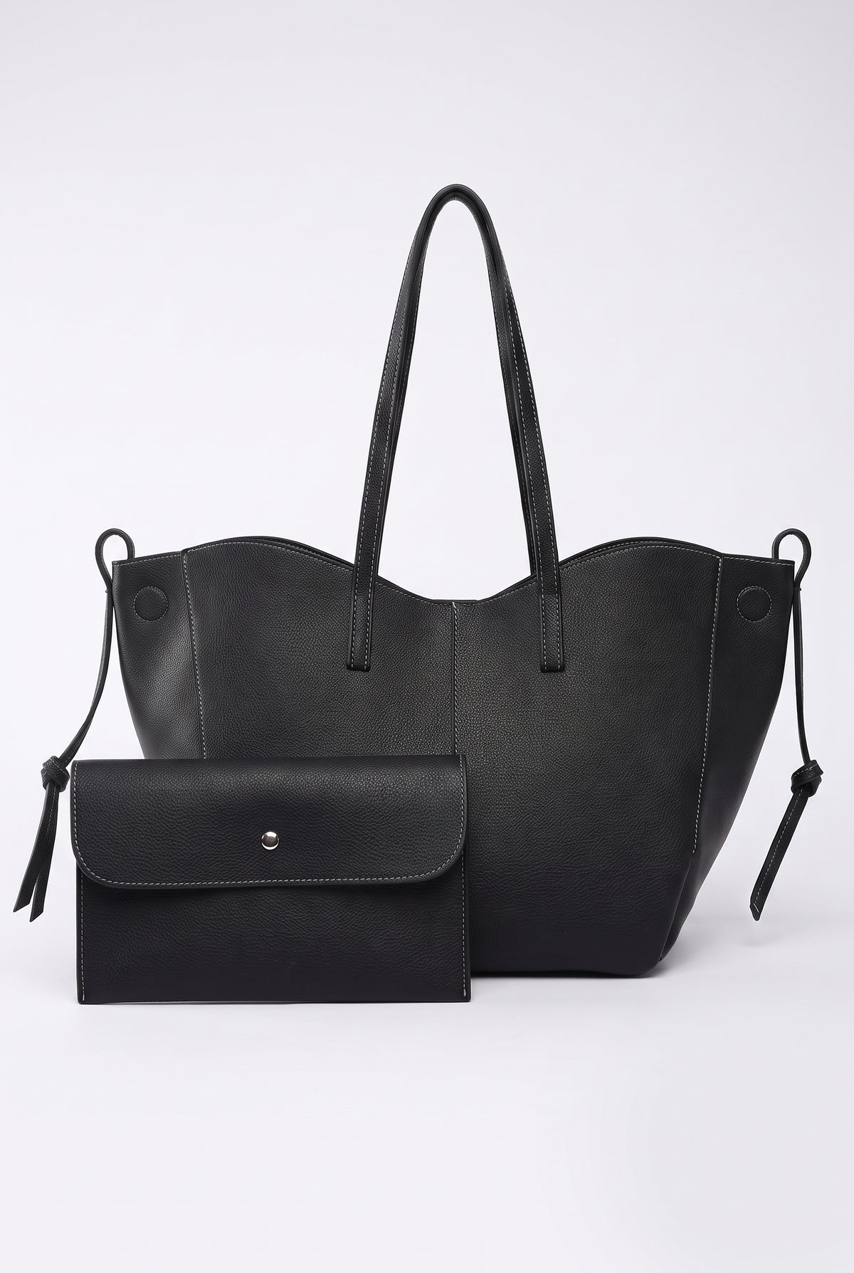 Bolso de mano dos en uno con bolsito a juego en negro