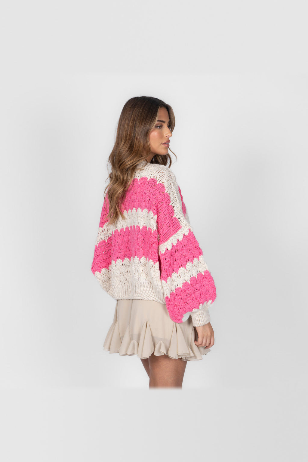 Cárdigan oversize con estampado de ondas en fucsia