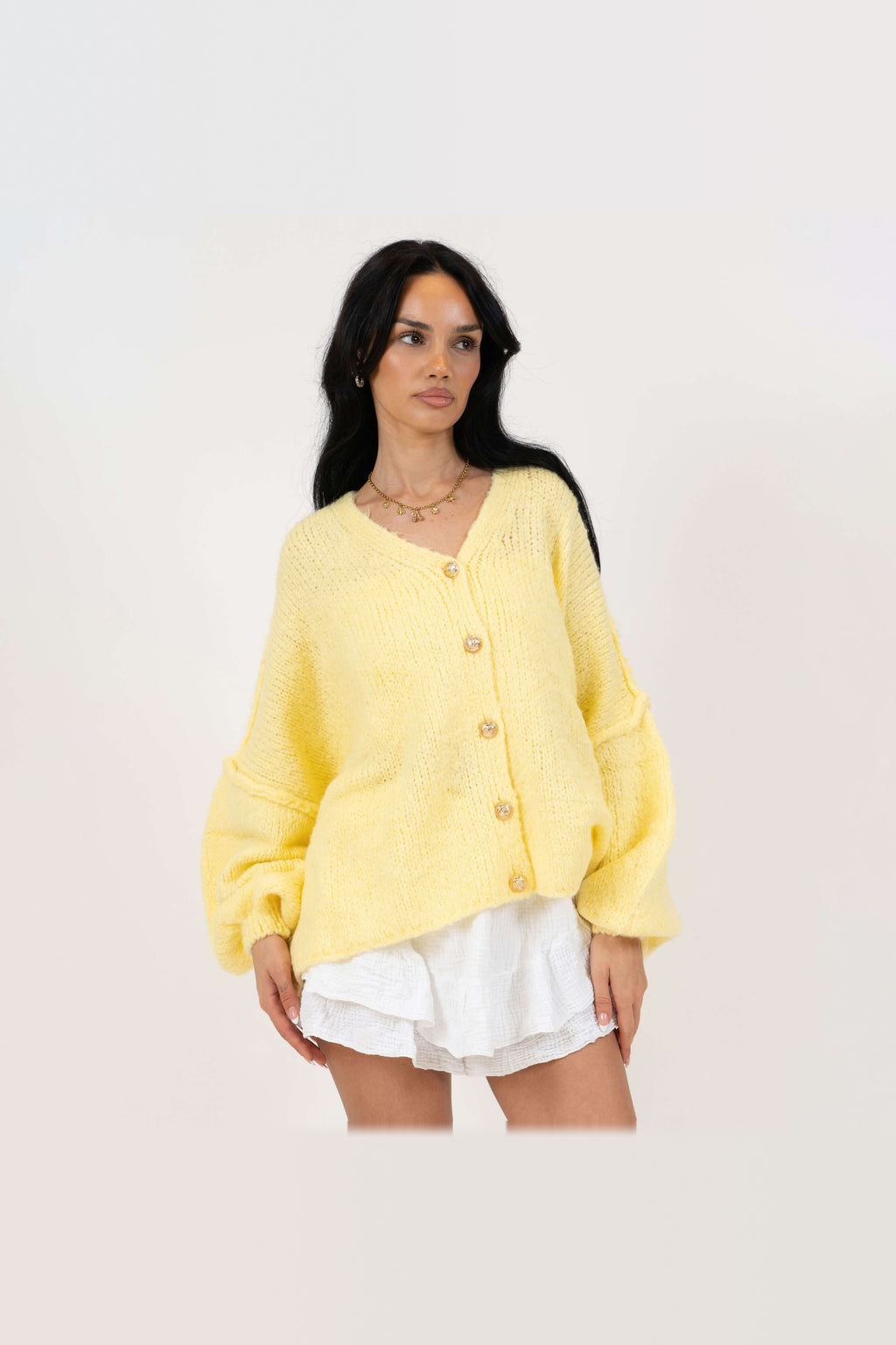 Cárdigan oversize de punto con escote de pico en amarillo claro