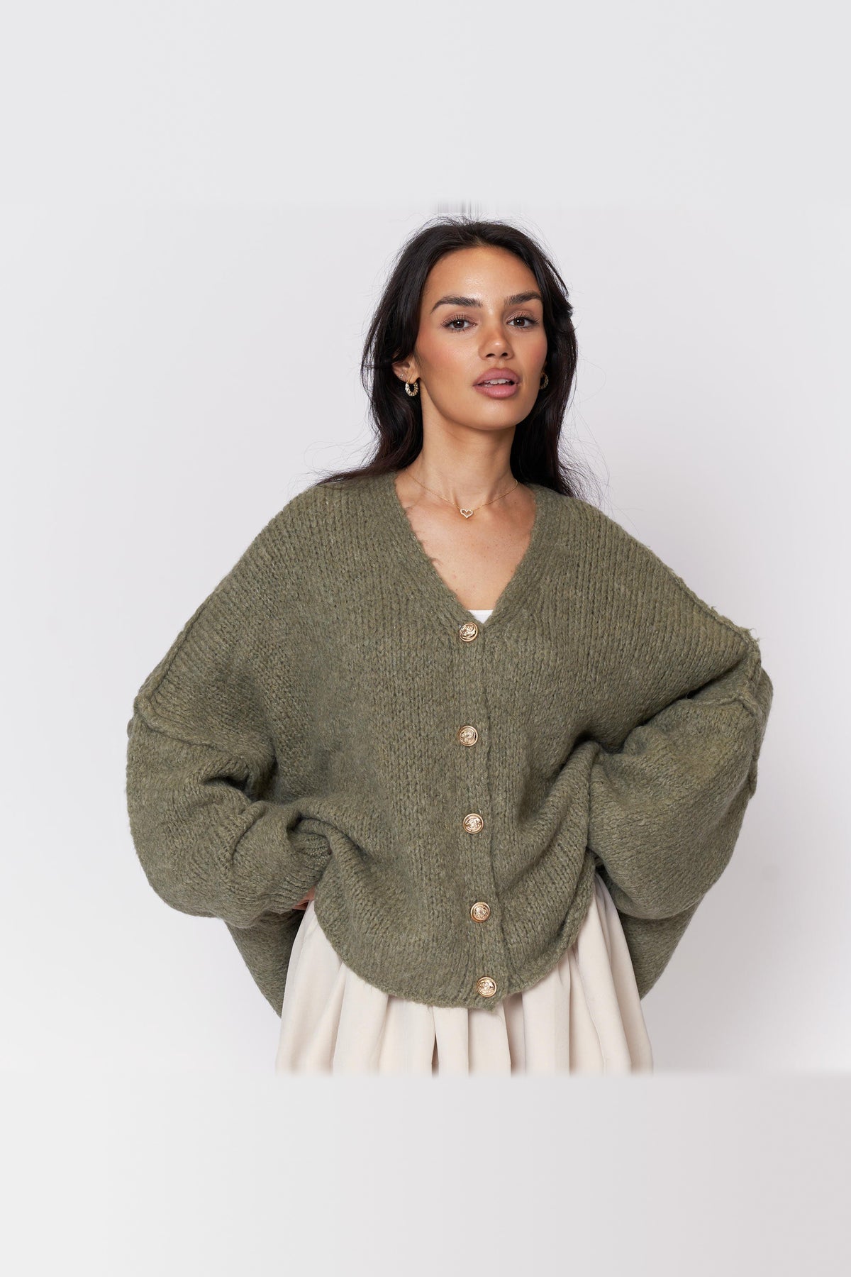 Cárdigan oversize de punto con escote de pico en verde oliva