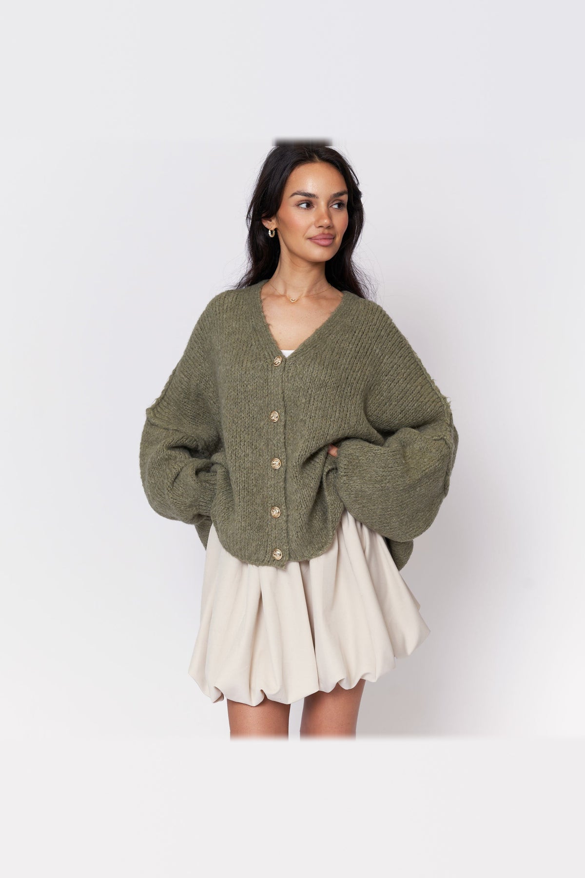 Cárdigan oversize de punto con escote de pico en verde oliva