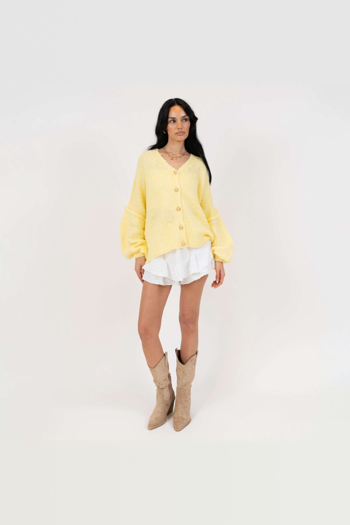 Cárdigan oversize de punto con escote de pico en amarillo claro