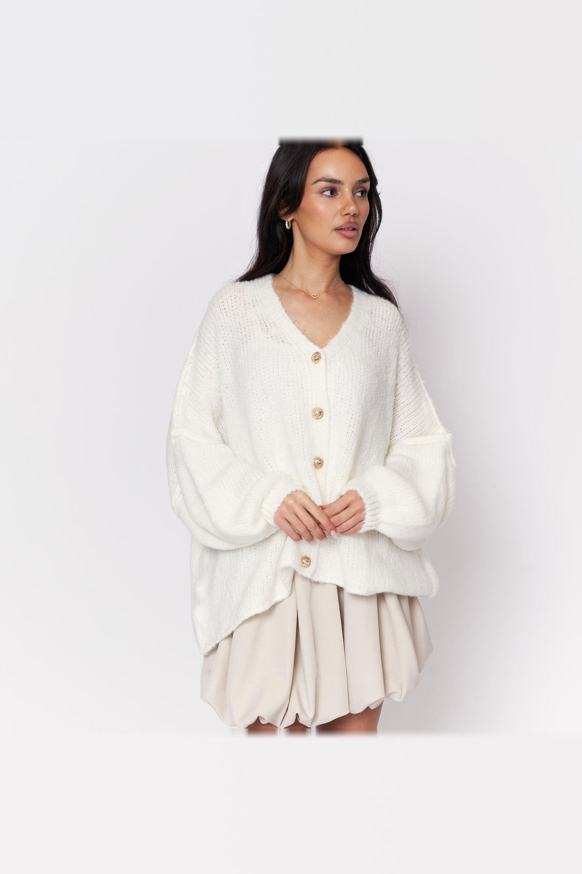 Cárdigan oversize de punto con escote de pico en blanco