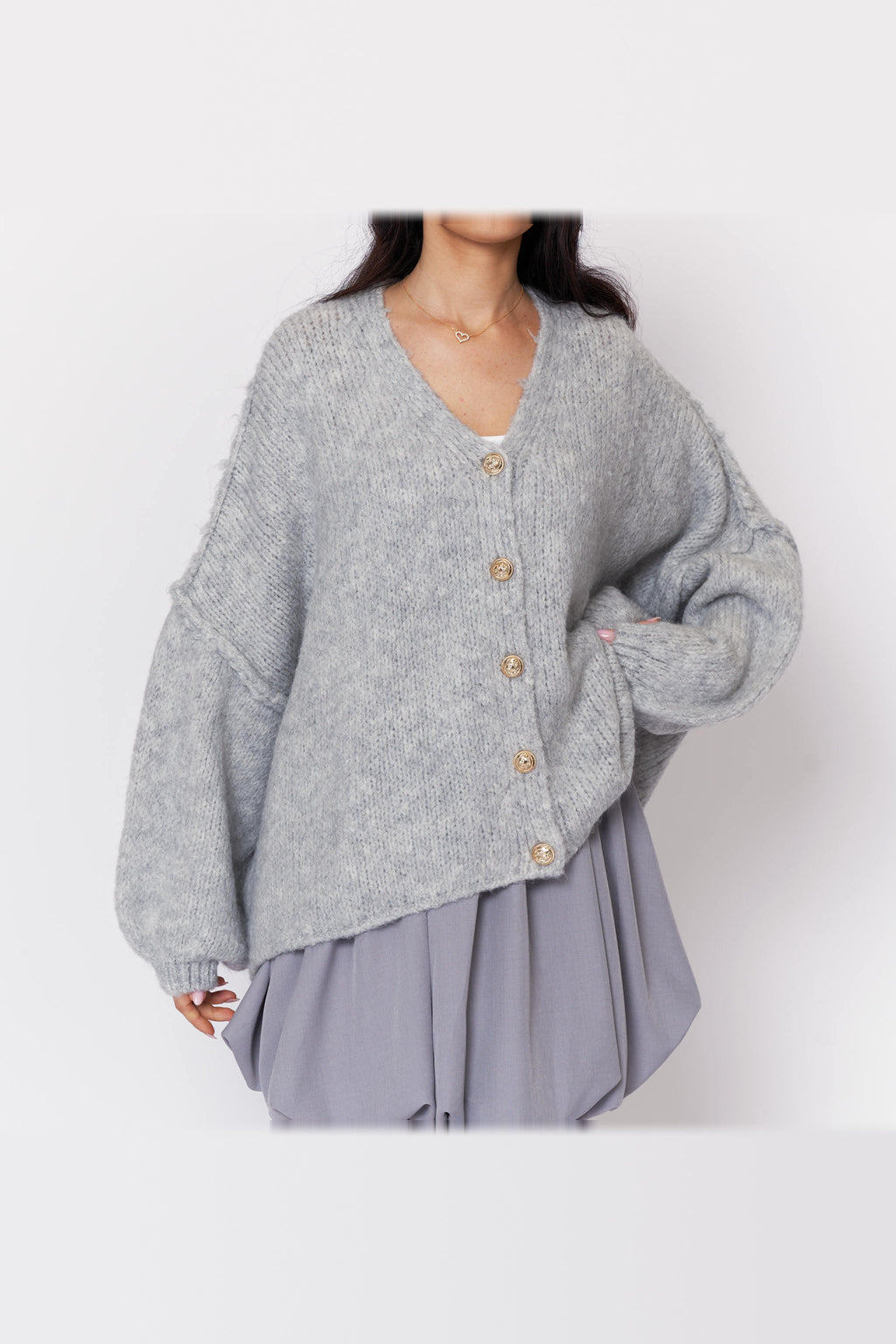Cárdigan oversize de punto con escote de pico en gris claro
