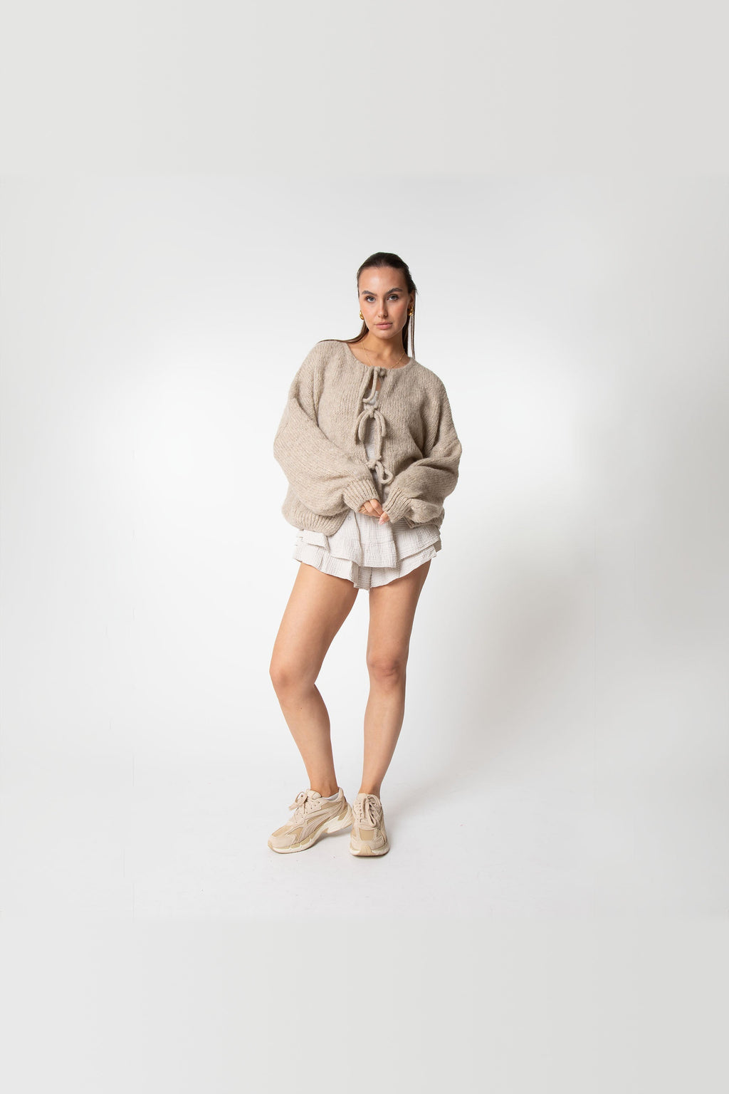 Cárdigan oversize de punto para anudar en beige