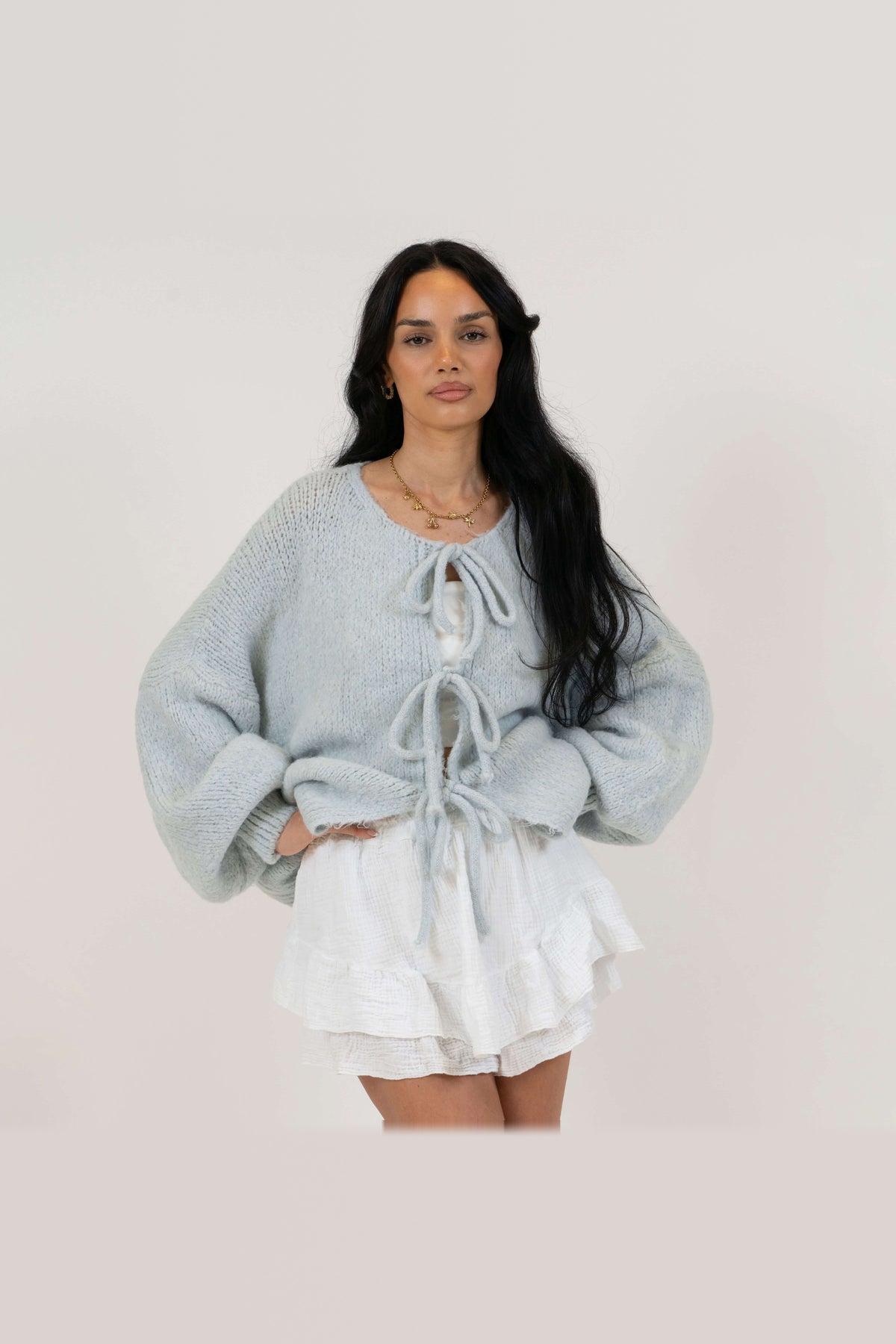 Cárdigan oversize de punto para anudar en azul hielo