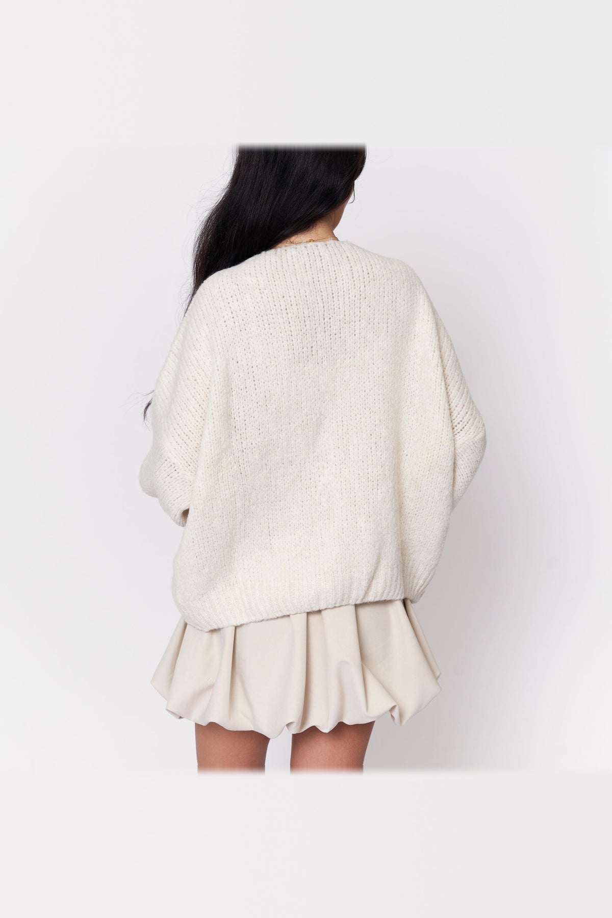 Cárdigan oversize de punto para anudar en crema