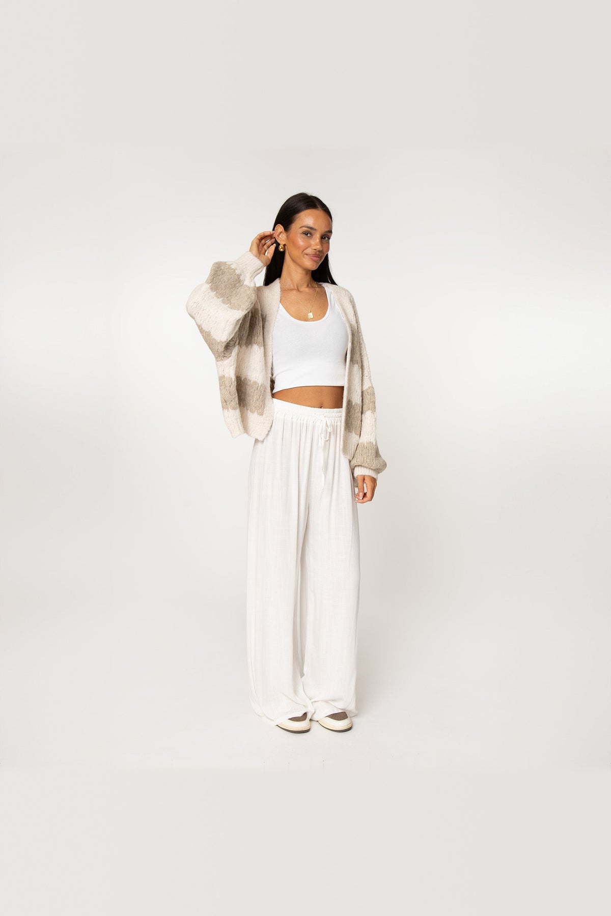 Cárdigan oversize de rayas anchas en beige