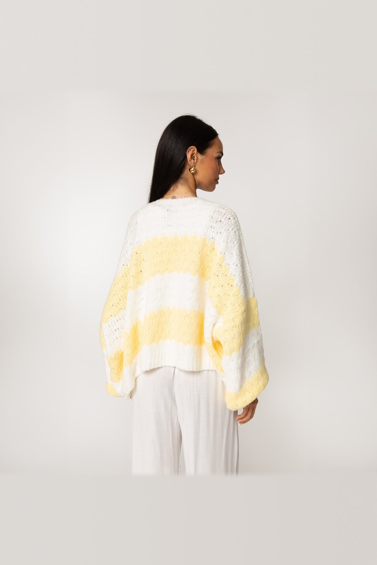 Cárdigan oversize de rayas anchas en amarillo