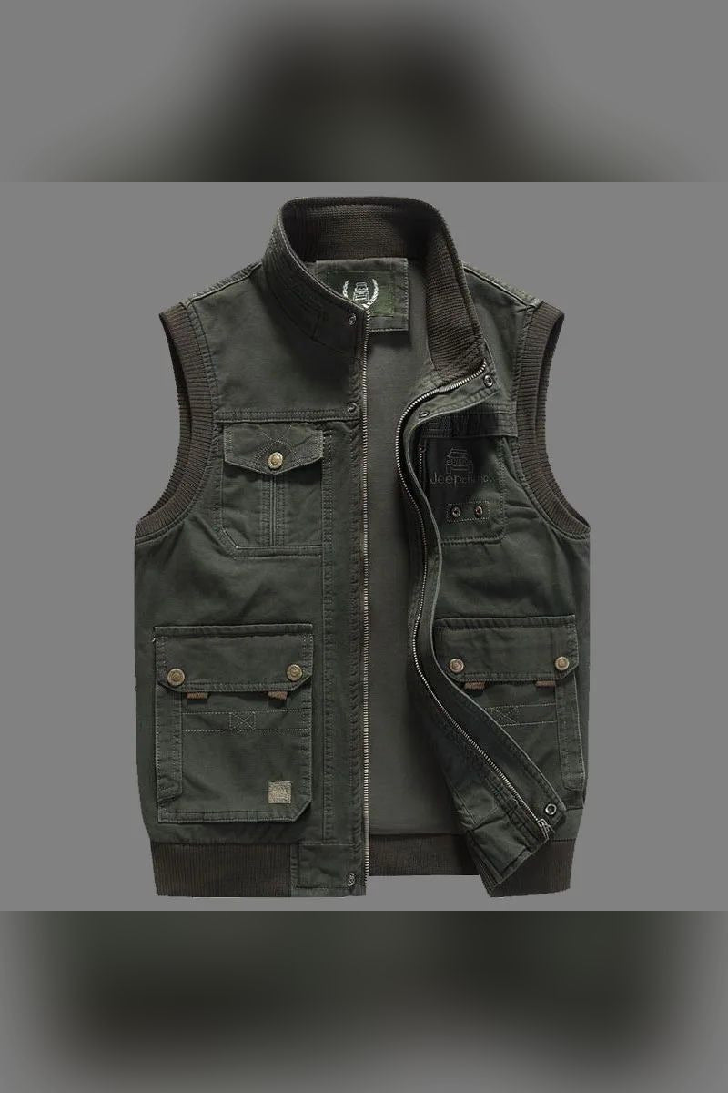 Chaleco multibolsillos de exterior en verde militar