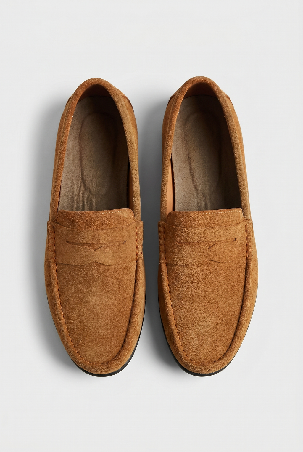 Mocasín con hebilla en marrón