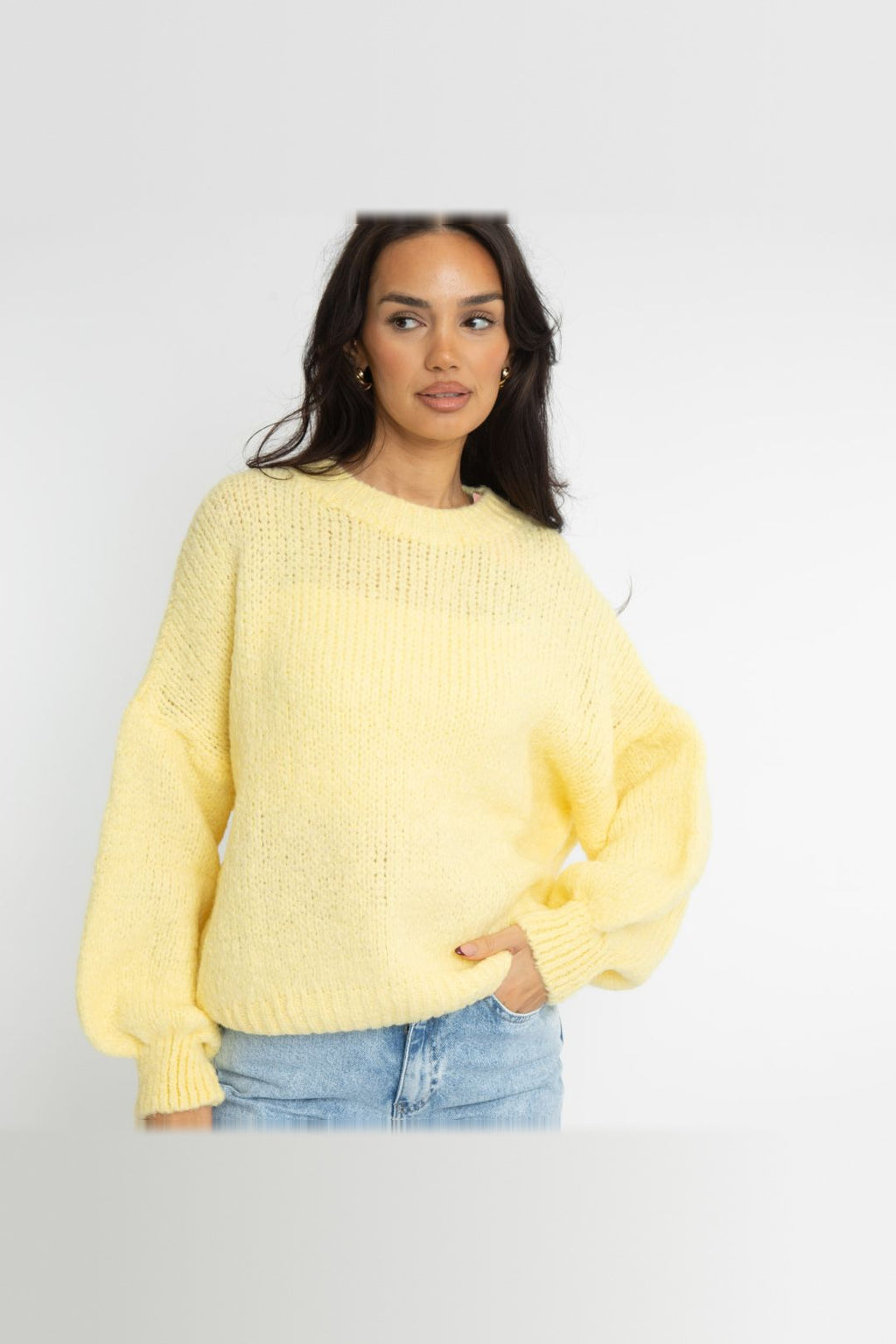 Jersey oversize de cuello redondo en amarillo