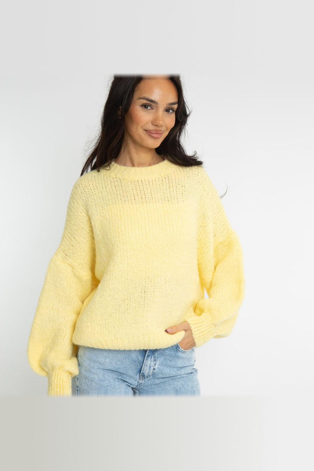 Jersey oversize de cuello redondo en amarillo