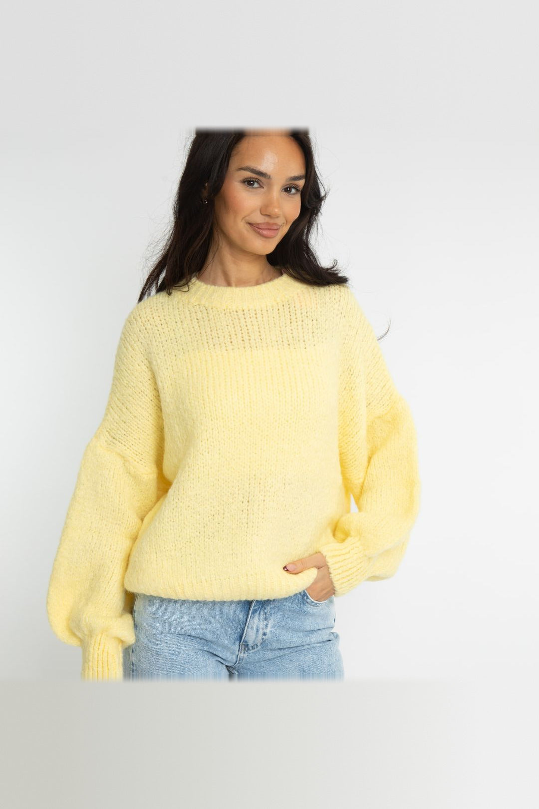 Jersey oversize de cuello redondo en amarillo