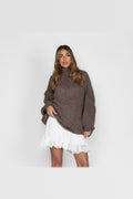 Jersey oversize de punto suave en marrón
