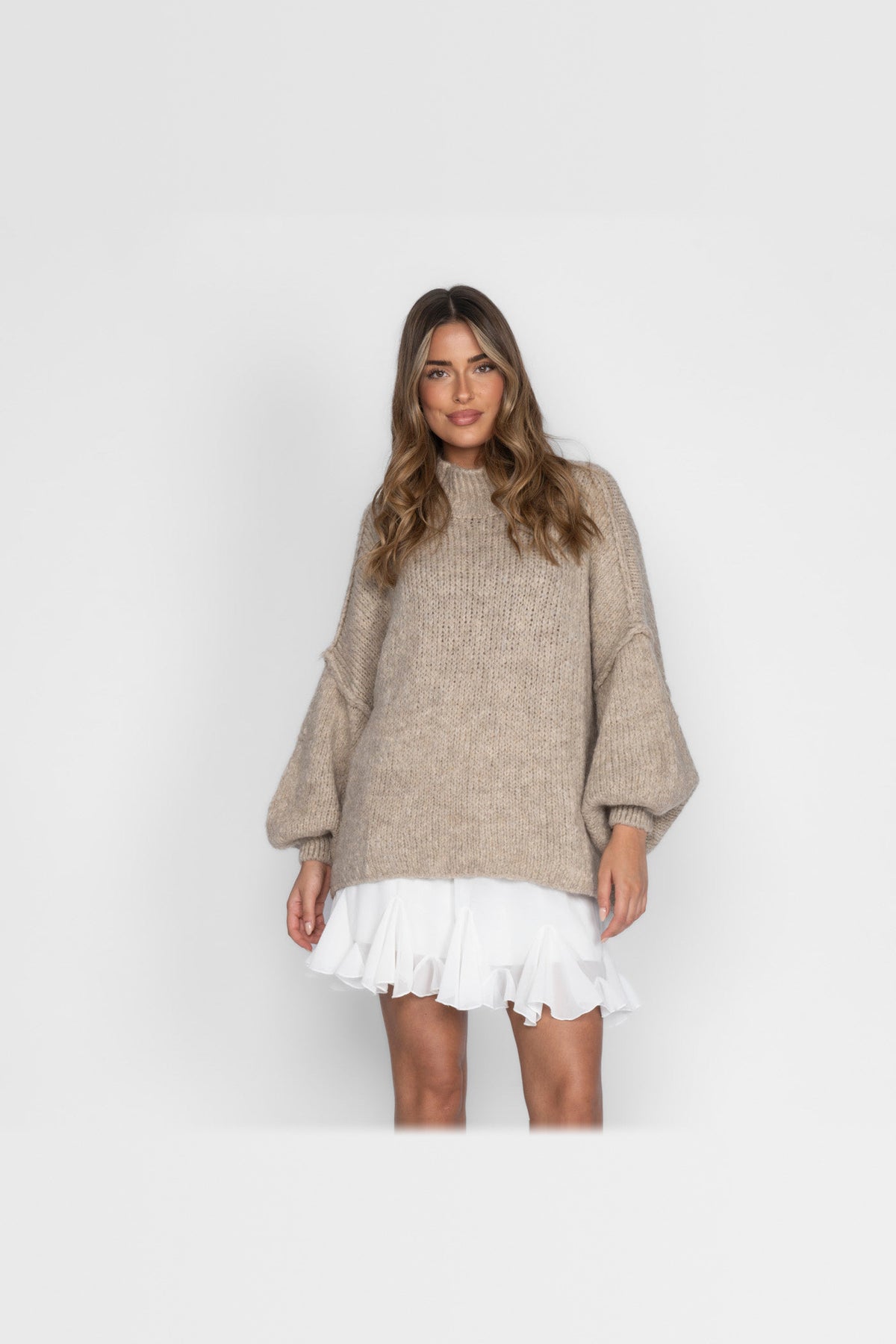 Jersey oversize de punto suave en beige