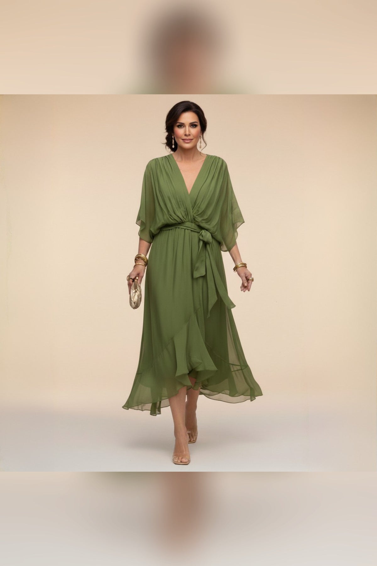 Vestido midi con cintura ajustable en verde