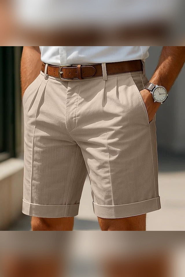 Pantalón corto de pinzas en caqui