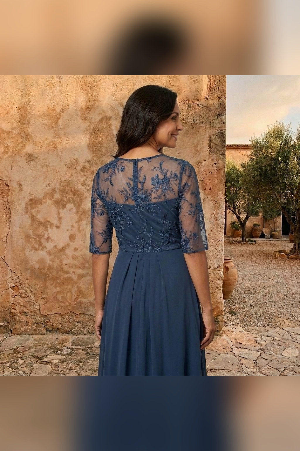 Vestido de gasa de manga larga en azul