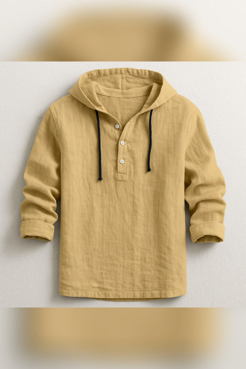 Camisa con capucha de media botonadura en arena
