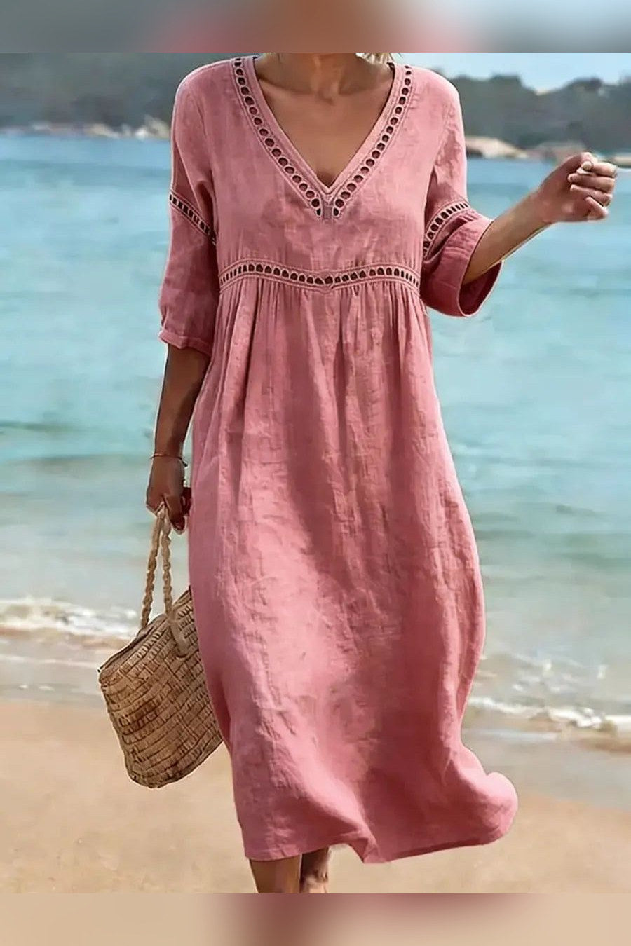 Vestido de algodón con escote de pico en rosa