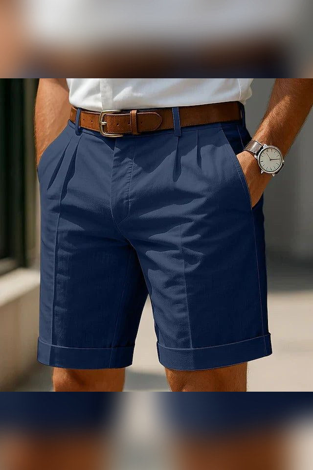 Pantalón corto de pinzas en azul