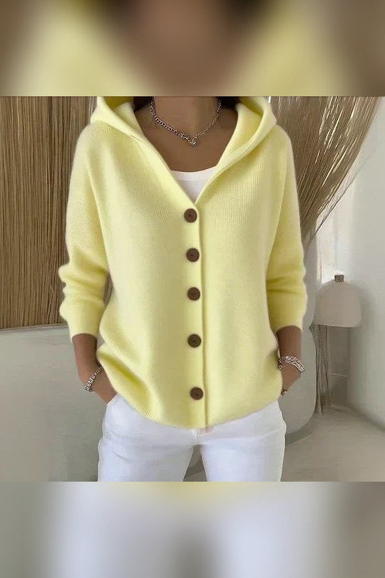 Chaqueta de punto con capucha en amarillo