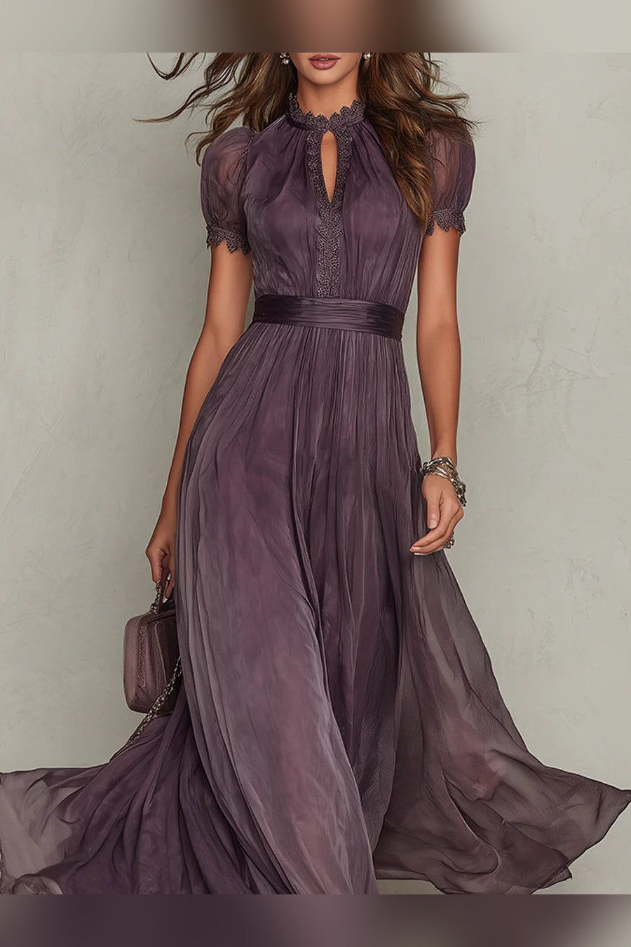 Vestido largo de gasa con encaje en violeta