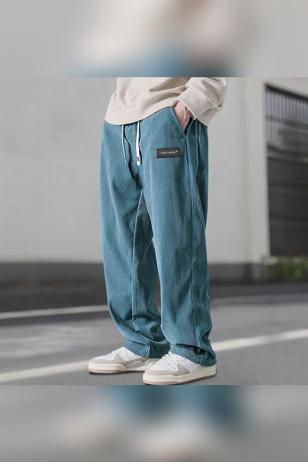 Pantalón de pana en azul