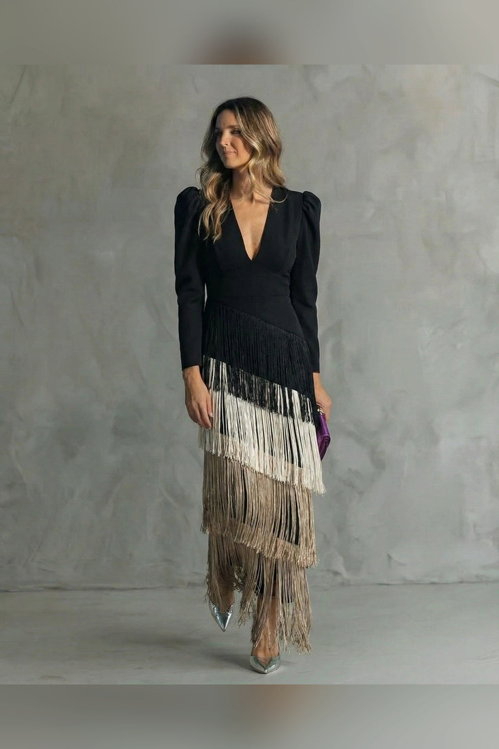 Vestido midi con flecos en café