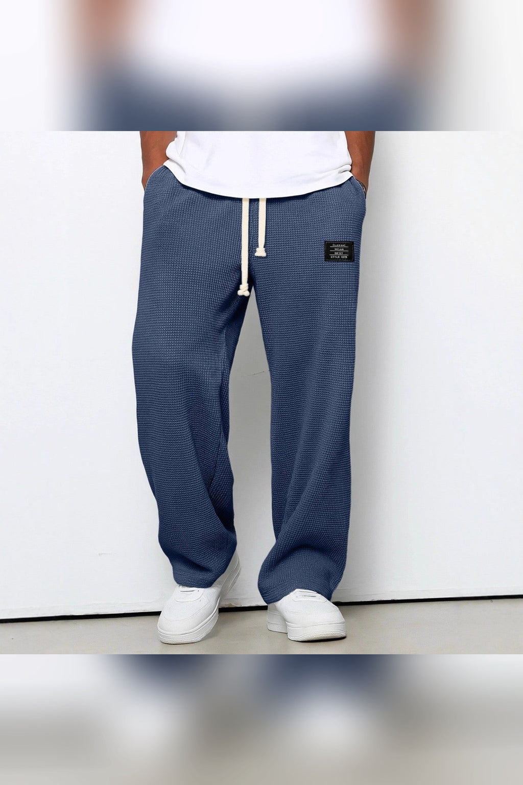 Pantalón de lino de corte relajado en azul oscuro