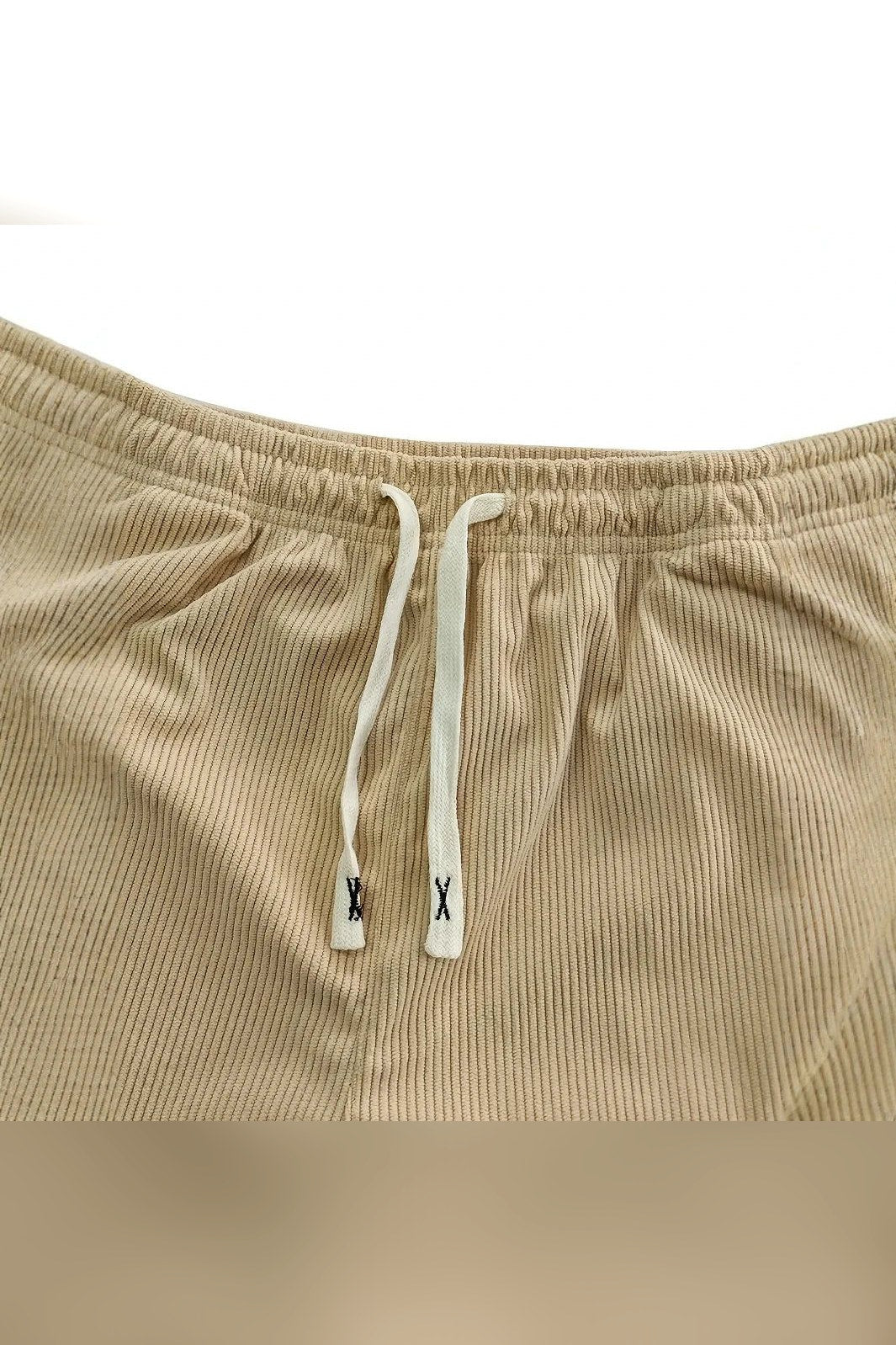 Pantalón de pana en caqui