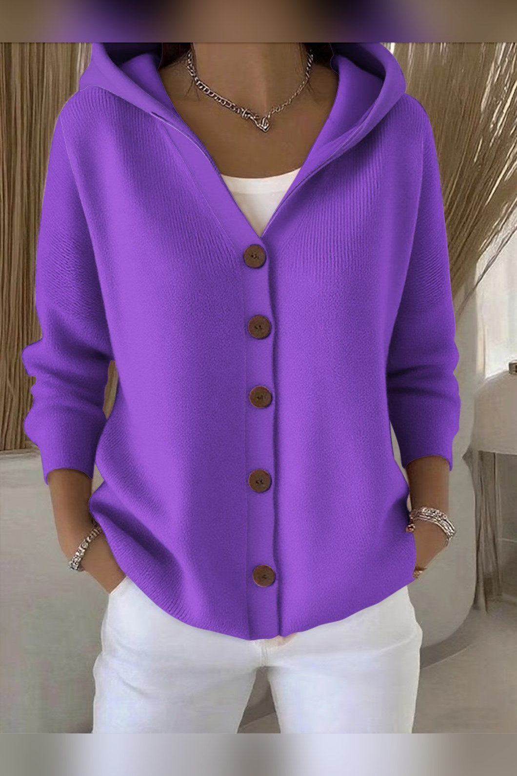 Chaqueta de punto con capucha en morado