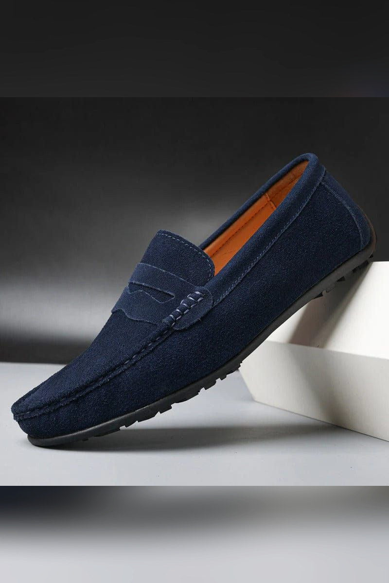 Mocasín con hebilla en azul marino