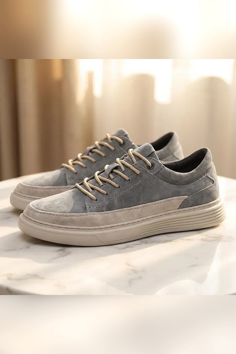 Zapatilla de ante con suela amortiguada en gris
