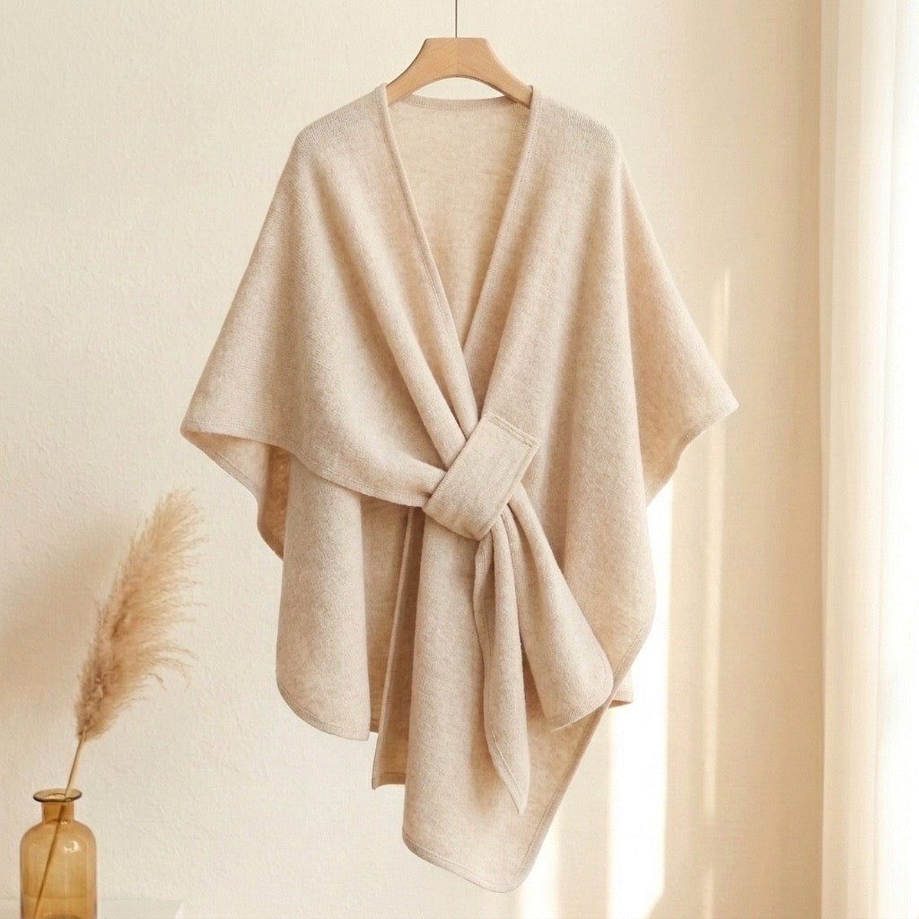 Poncho-chal largo en beige