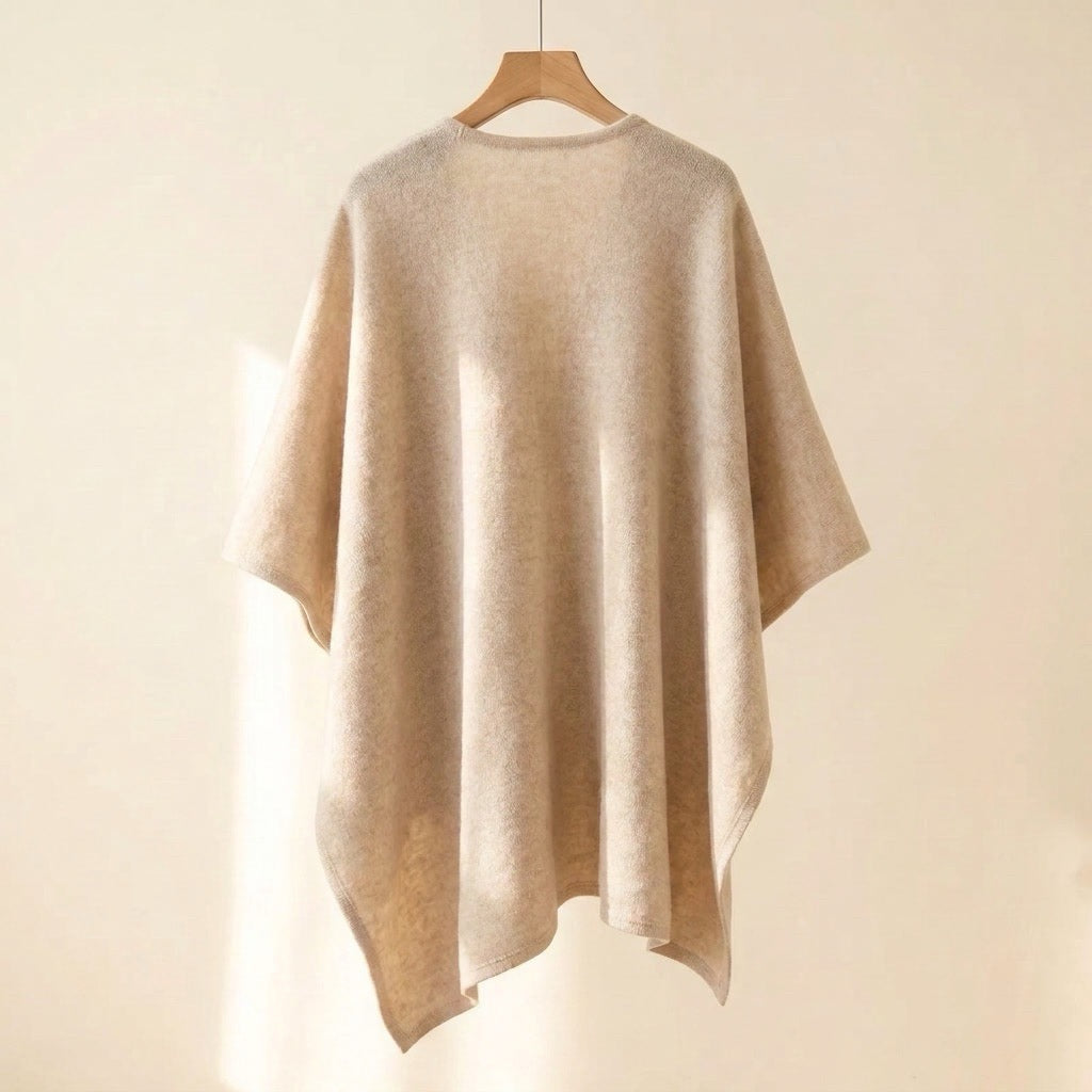 Poncho-chal largo en beige