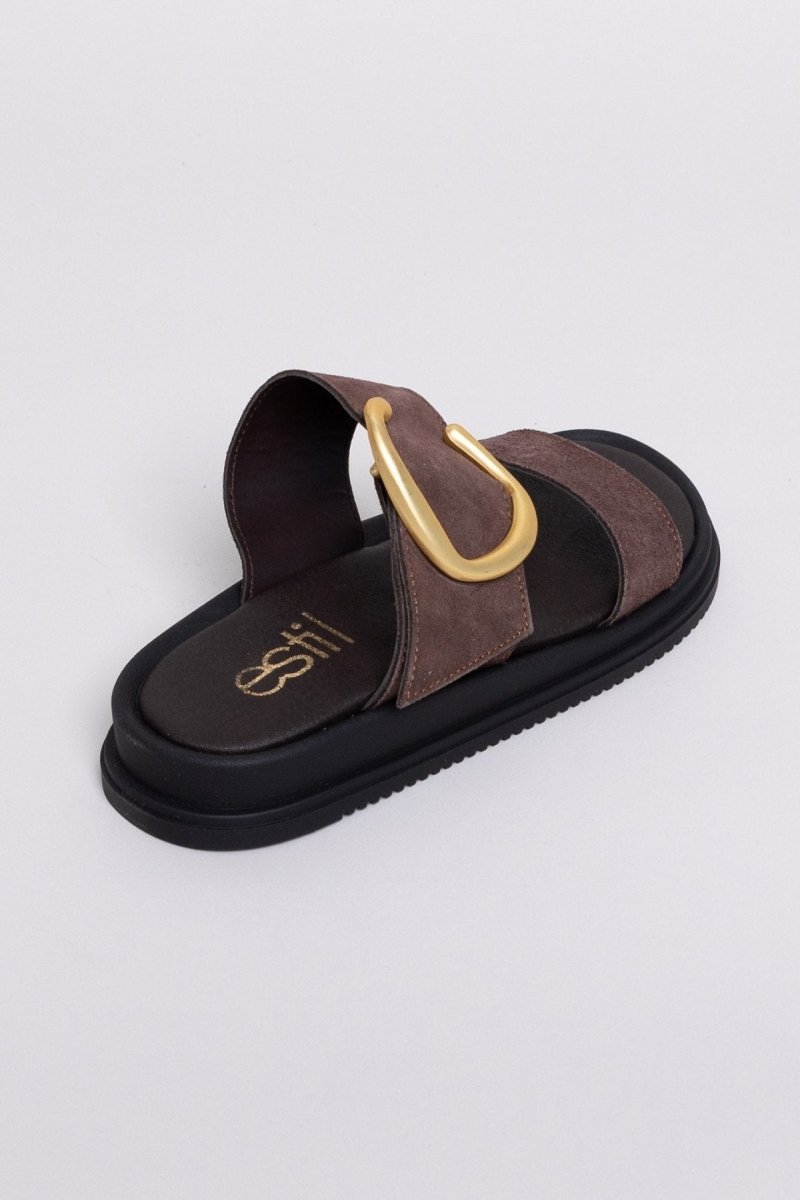 Sandalias de ante de tiras anchas en marrón