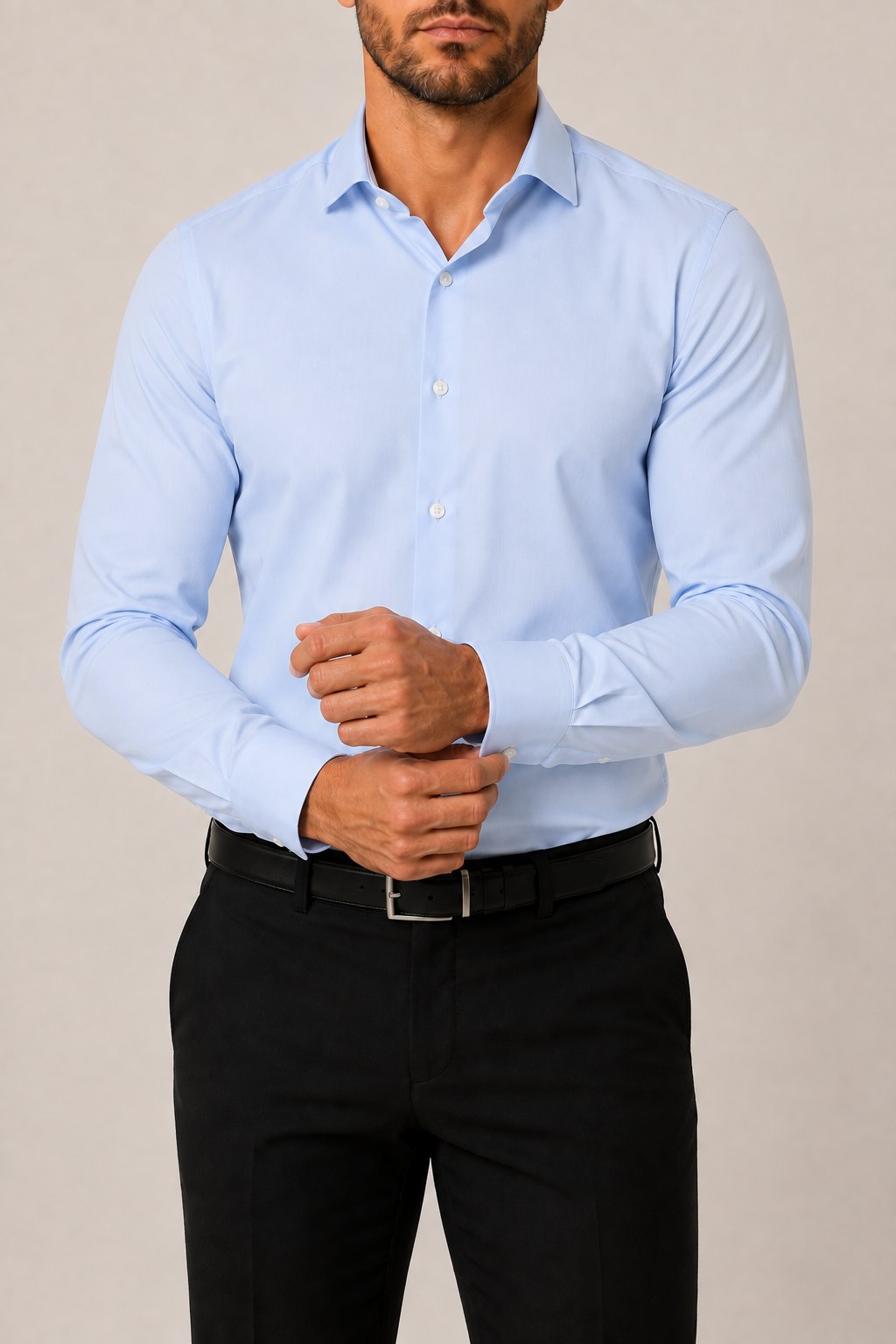 Camisa de popelín elástico en azul cielo