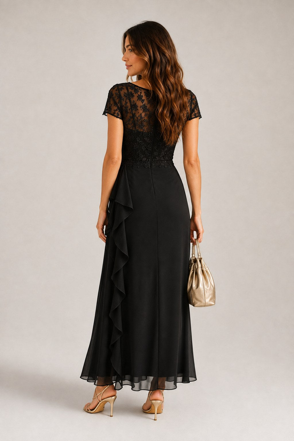 Vestido de encaje en negro