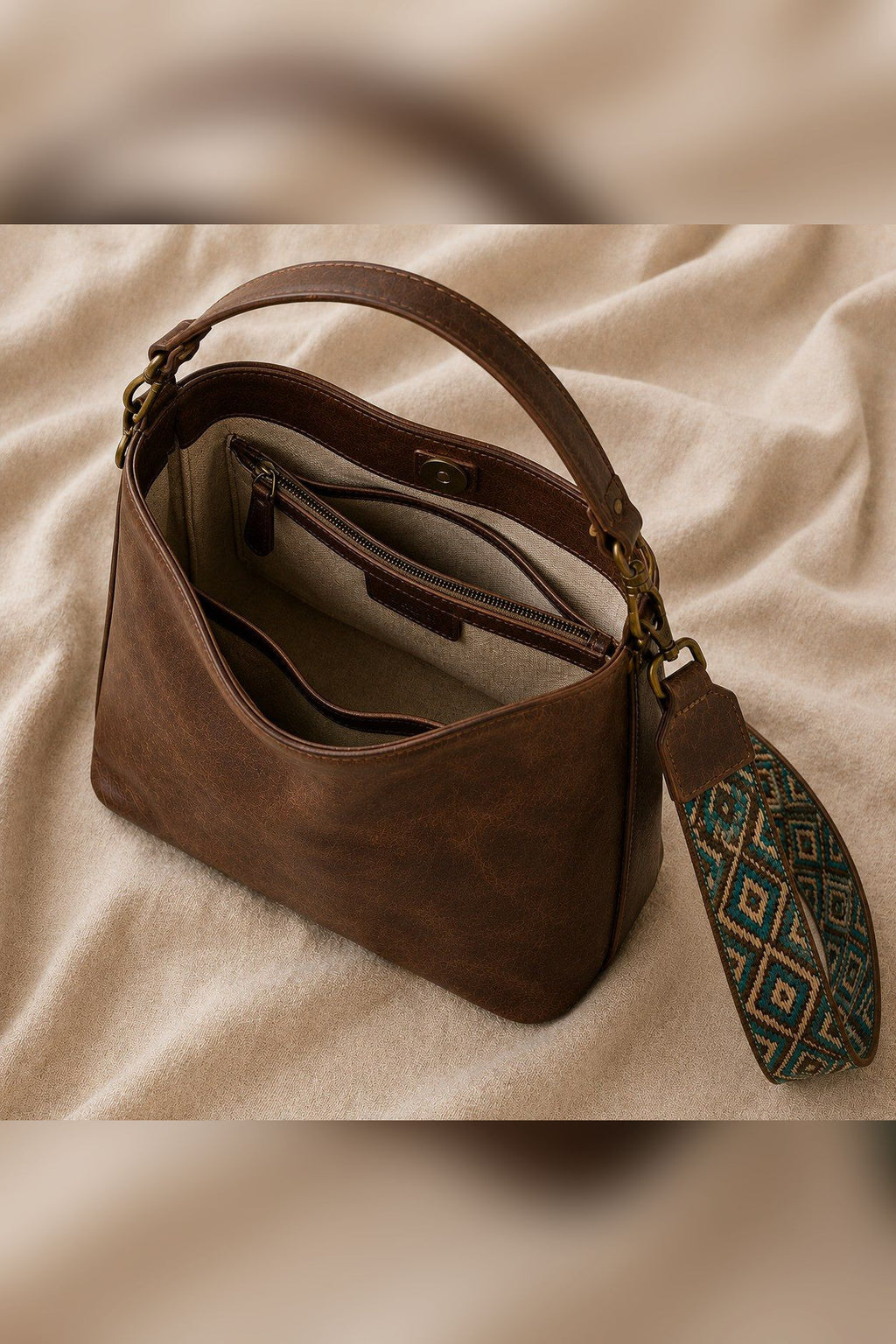 Bolso de aire vintage en chocolate