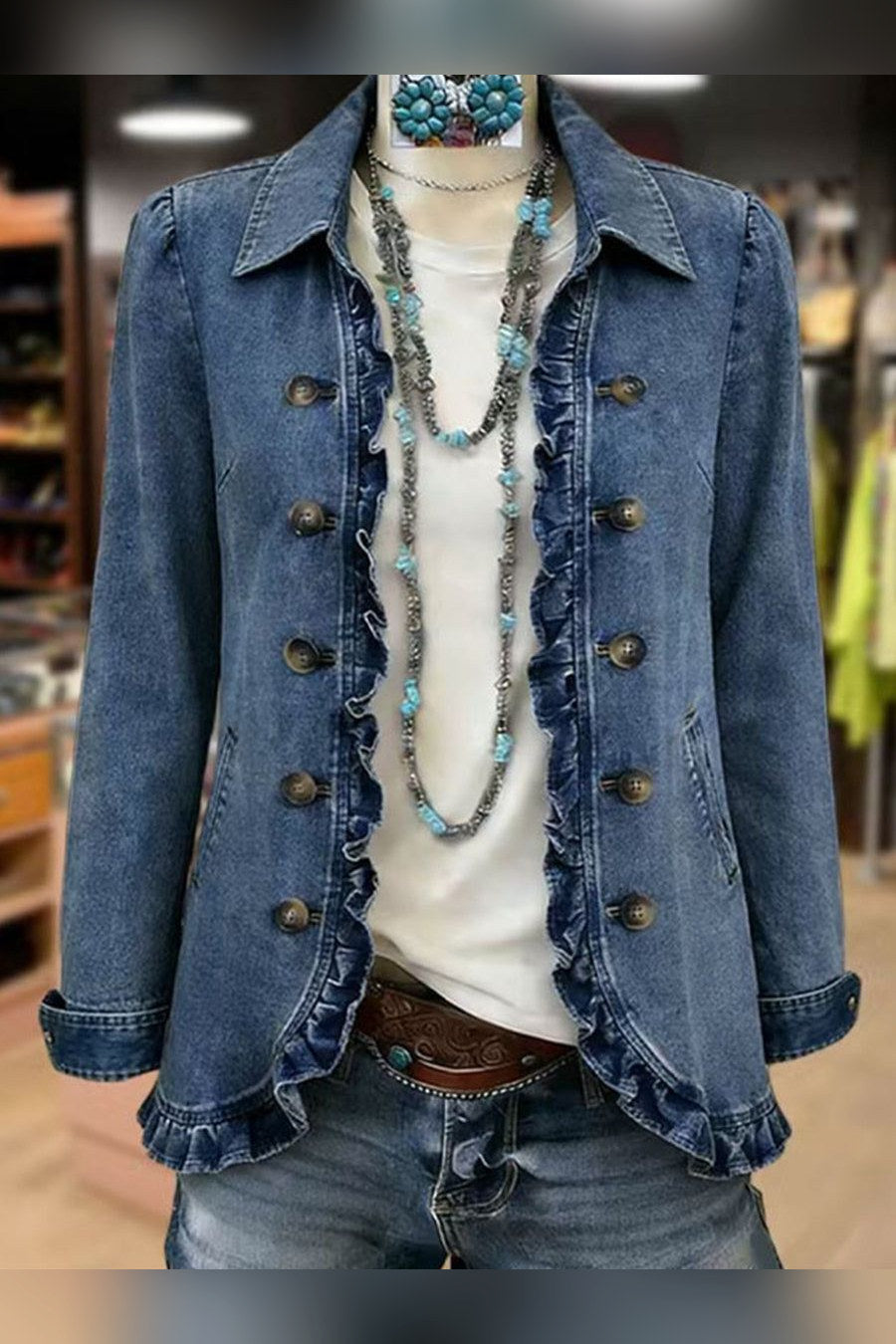 Chaqueta vaquera con volantes en azul vaquero
